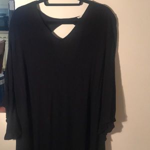 LUSH (Nordstrom) Black T-shirt